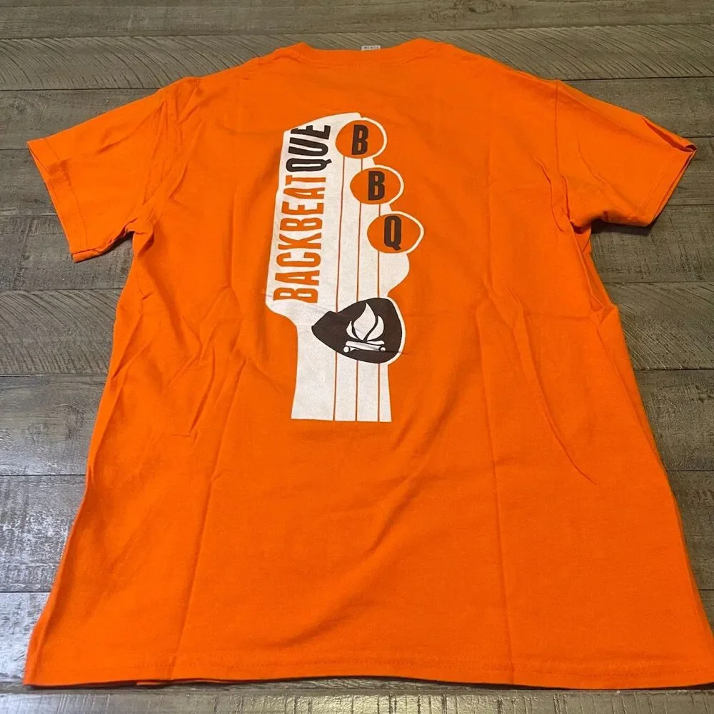 Cedar Point Back Beat Que Restaurant Rare Worker Shirt Size S Rock & Roll BBQ